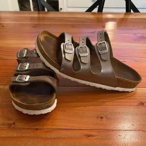 Women’s Birkenstock sandals 8